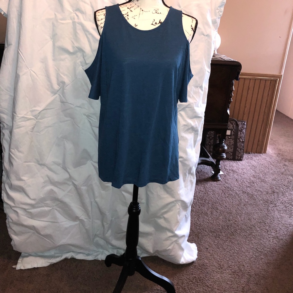 Ladies shirt